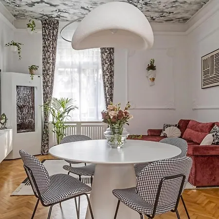 Nebarrabona * غيور